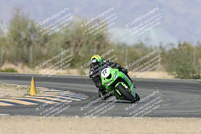 media/Nov-16-2025-Race Pace (Sun) [[8c5fa54630]]/Verified Riders/2-Turn 7 (945am)/